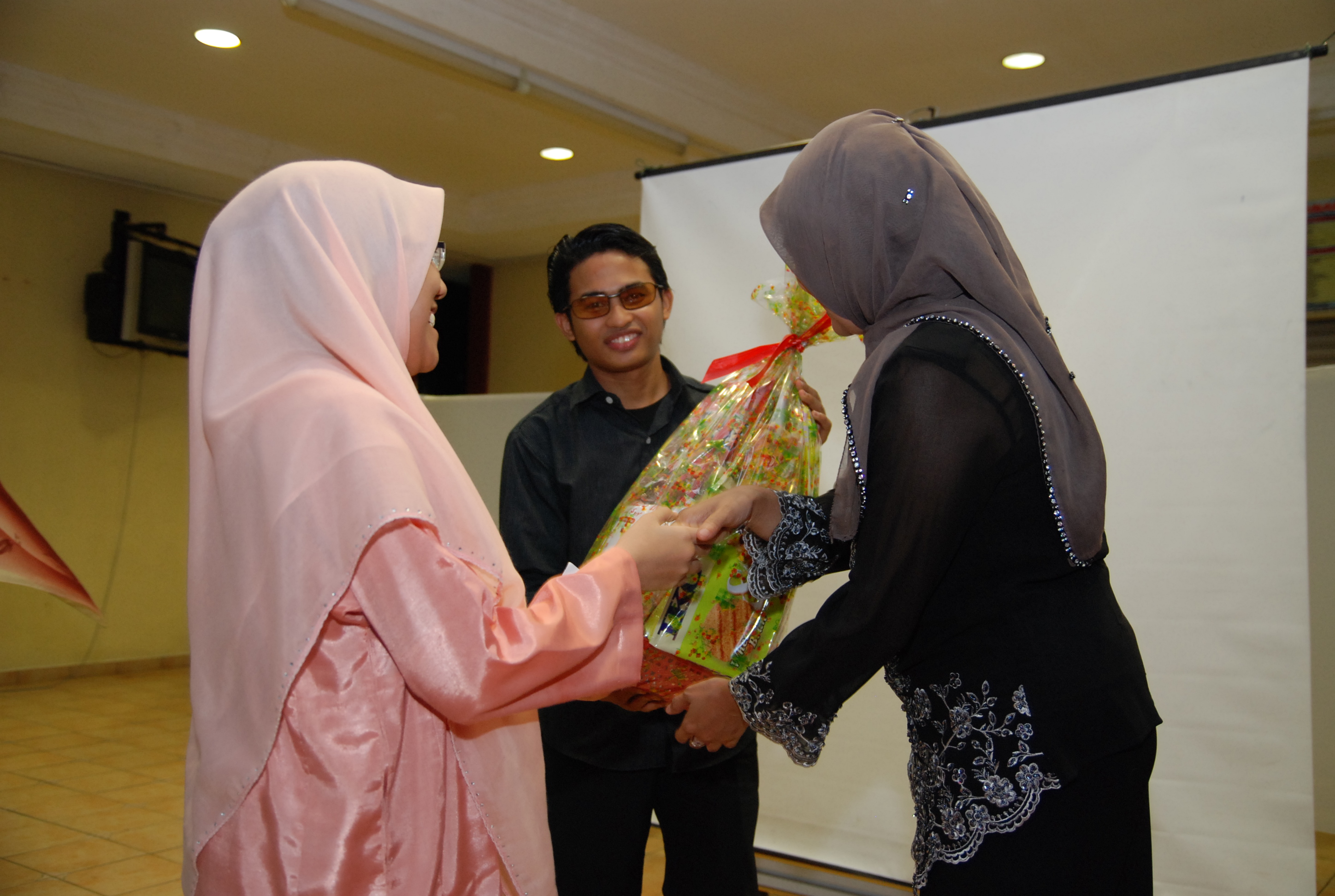 CyberNight09 136